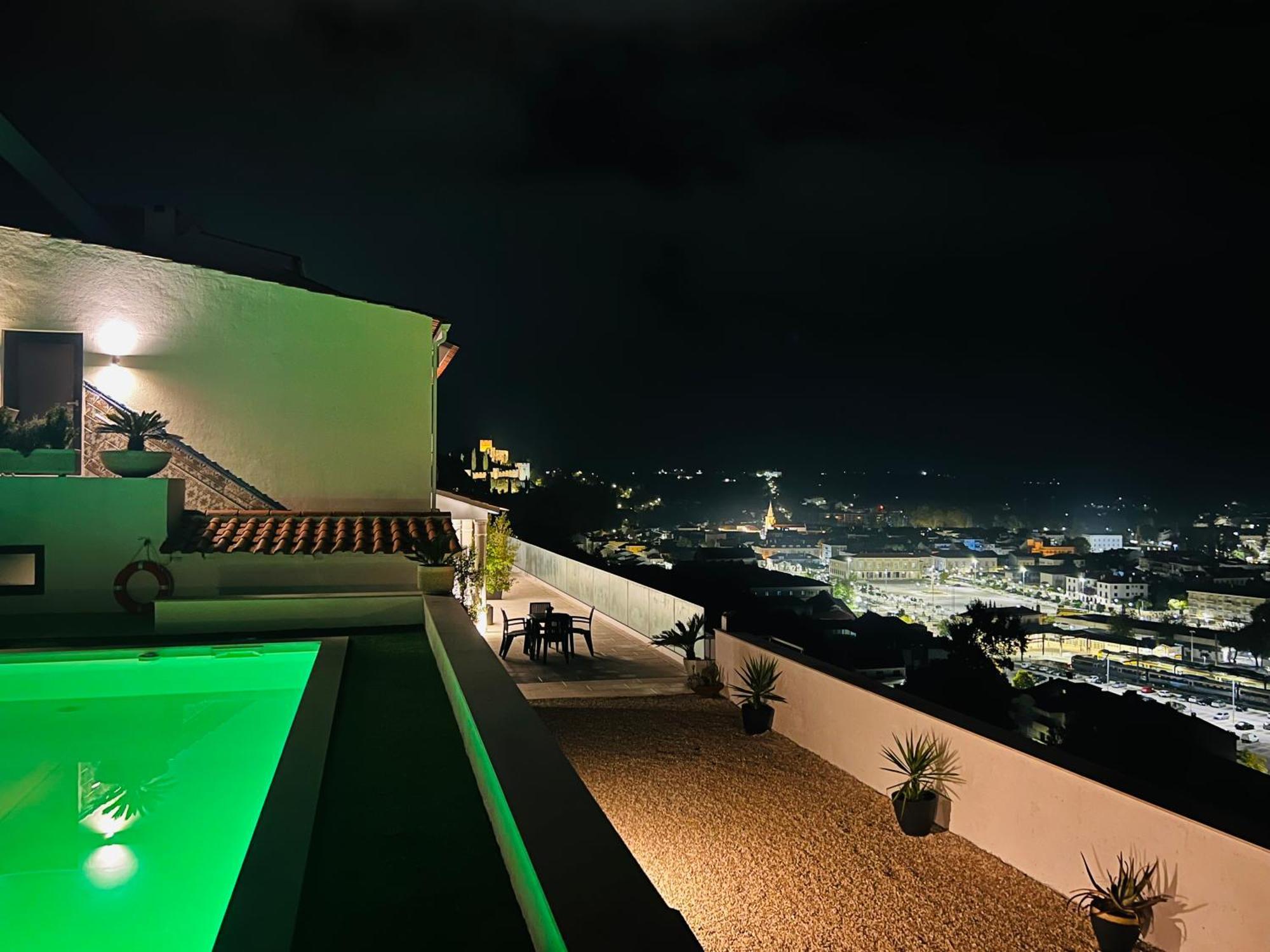 Vila Pombal Tomar Apartments - Pool & City Views Ngoại thất bức ảnh