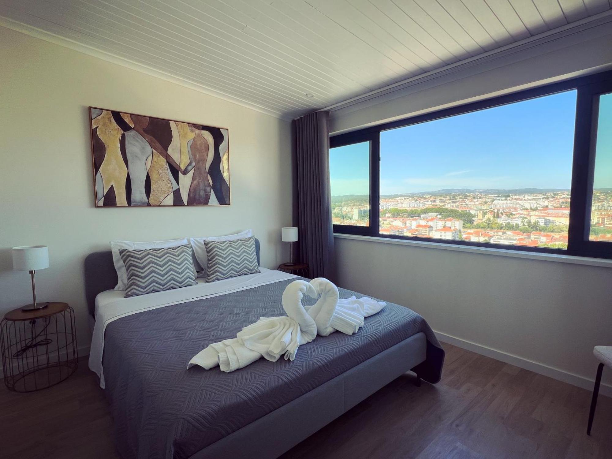 Vila Pombal Tomar Apartments - Pool & City Views Ngoại thất bức ảnh