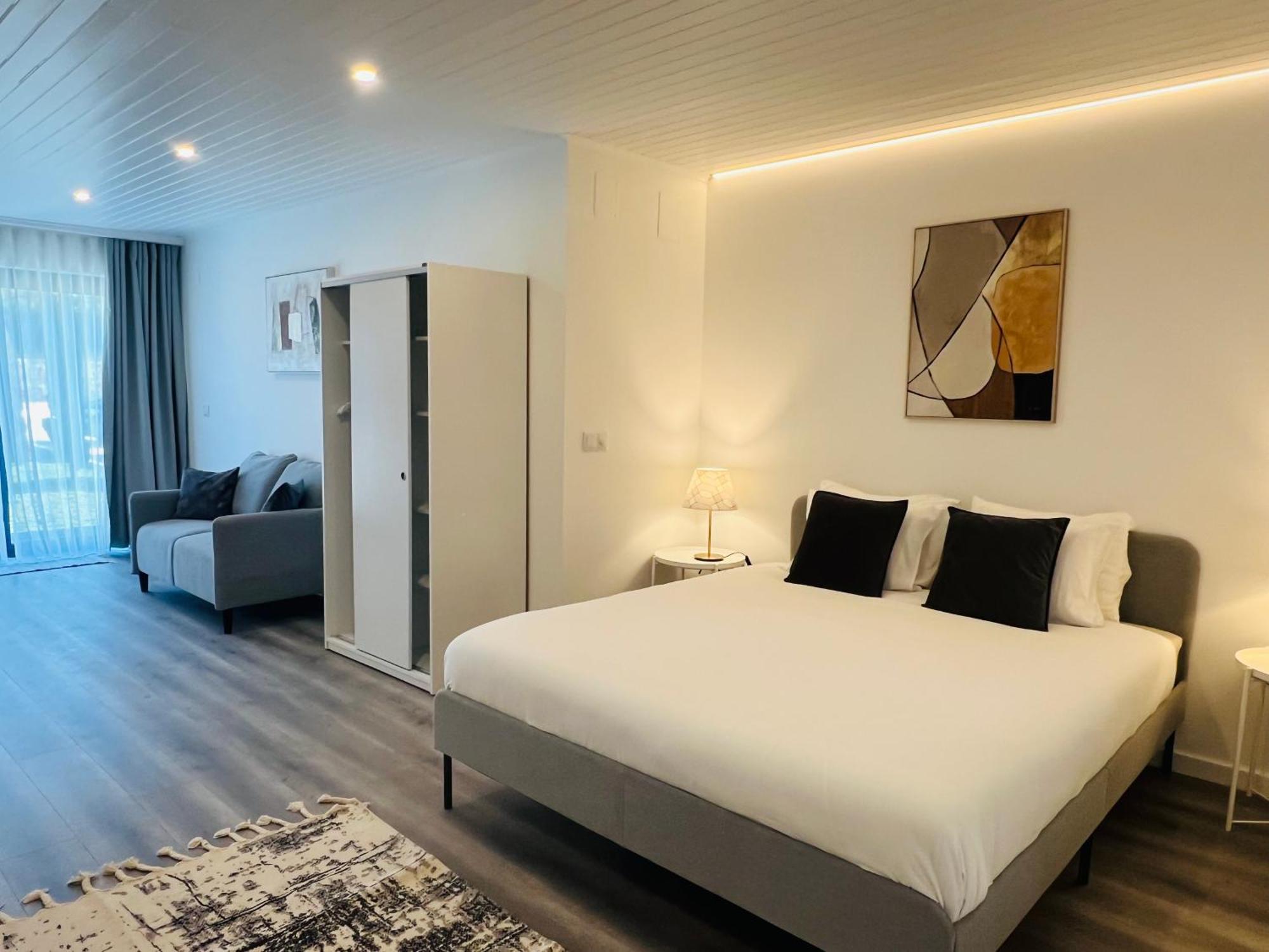 Vila Pombal Tomar Apartments - Pool & City Views Ngoại thất bức ảnh